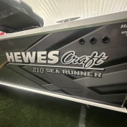 2026 Hewescraft Sea Runner 210 - Gray/Charcoal